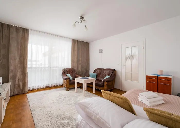 Apartment Ceramiczna By Bookinghost *